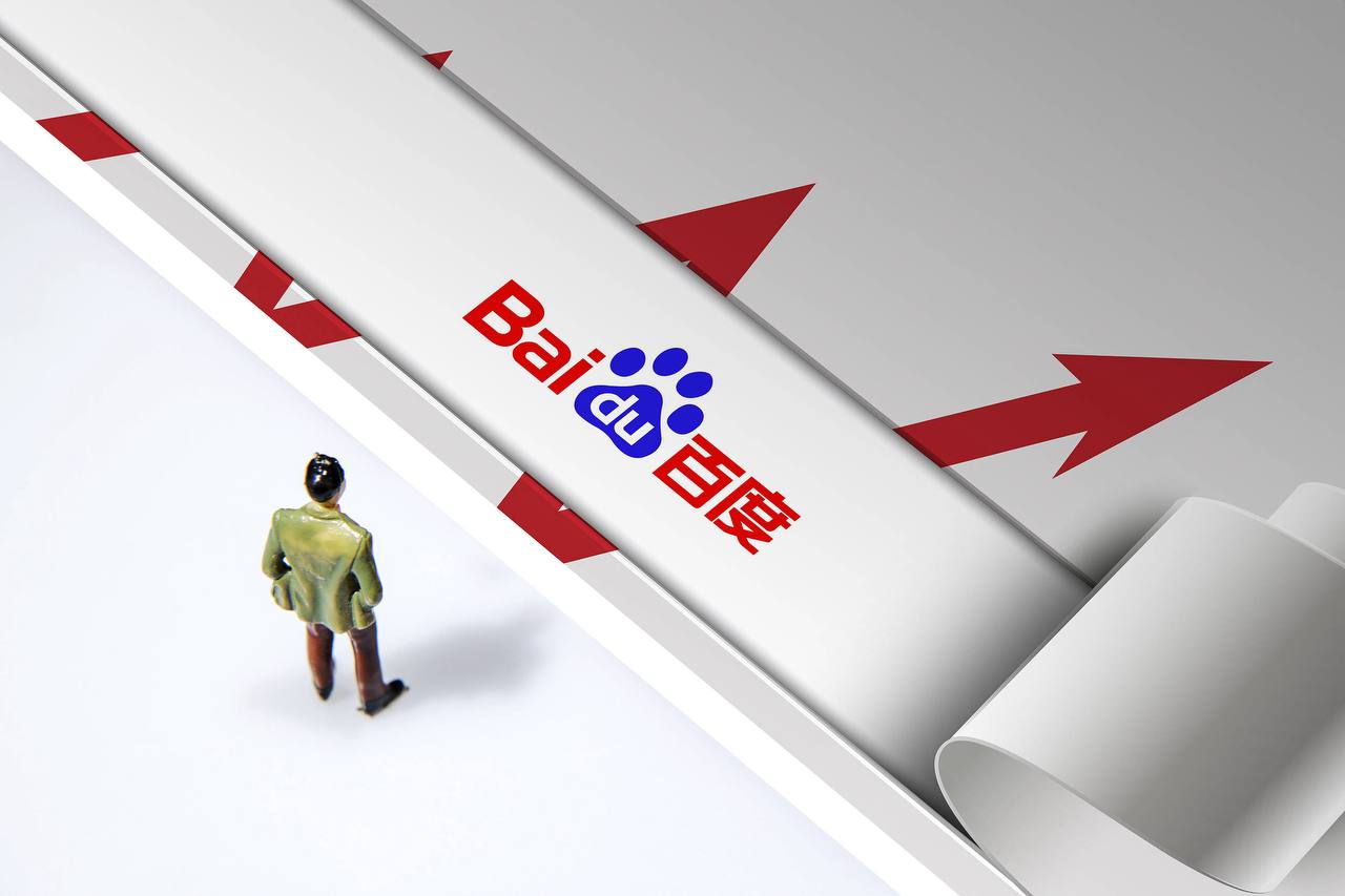 刘宪华躺着开唱爽到谁了